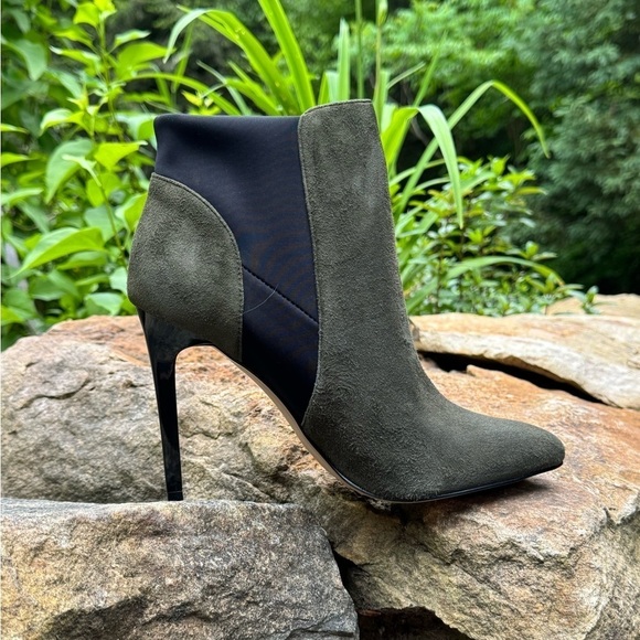 French Connection green black heeled booties 9.5 - Picture 9 of 14
